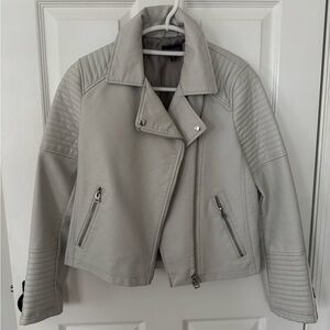 EUC Topshop Light Gray Faux Leather Moto Jacket 6
